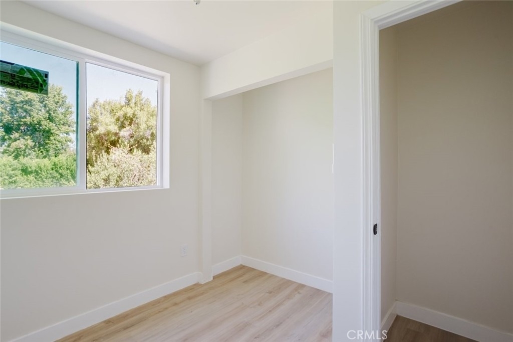 5426 Sale Avenue - Photo 14