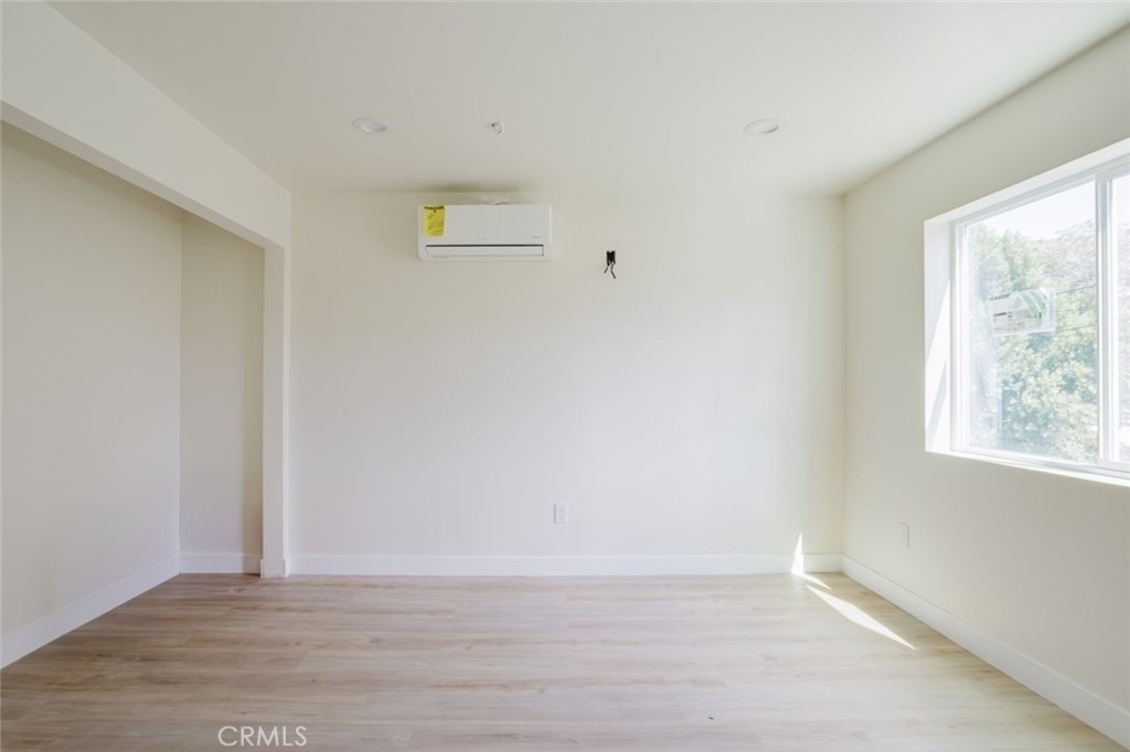 5426 Sale Avenue - Photo 21