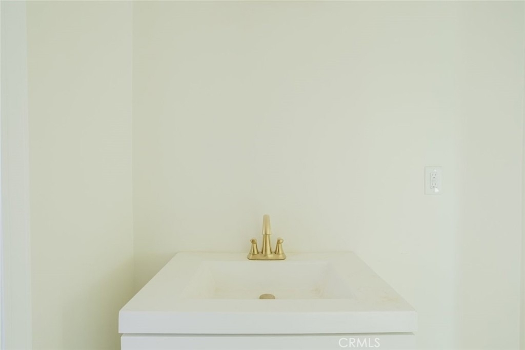 5426 Sale Avenue - Photo 18