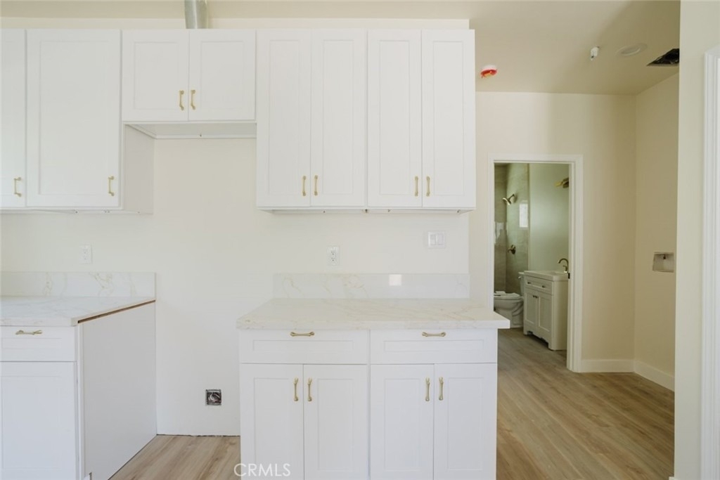 5426 Sale Avenue - Photo 2