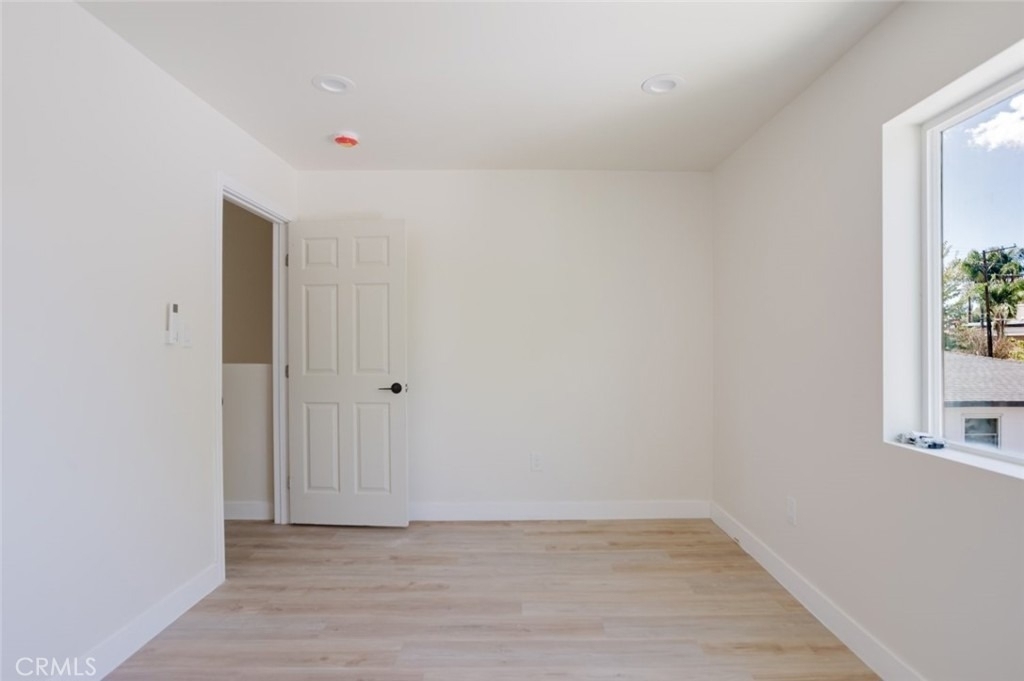 5426 Sale Avenue - Photo 12