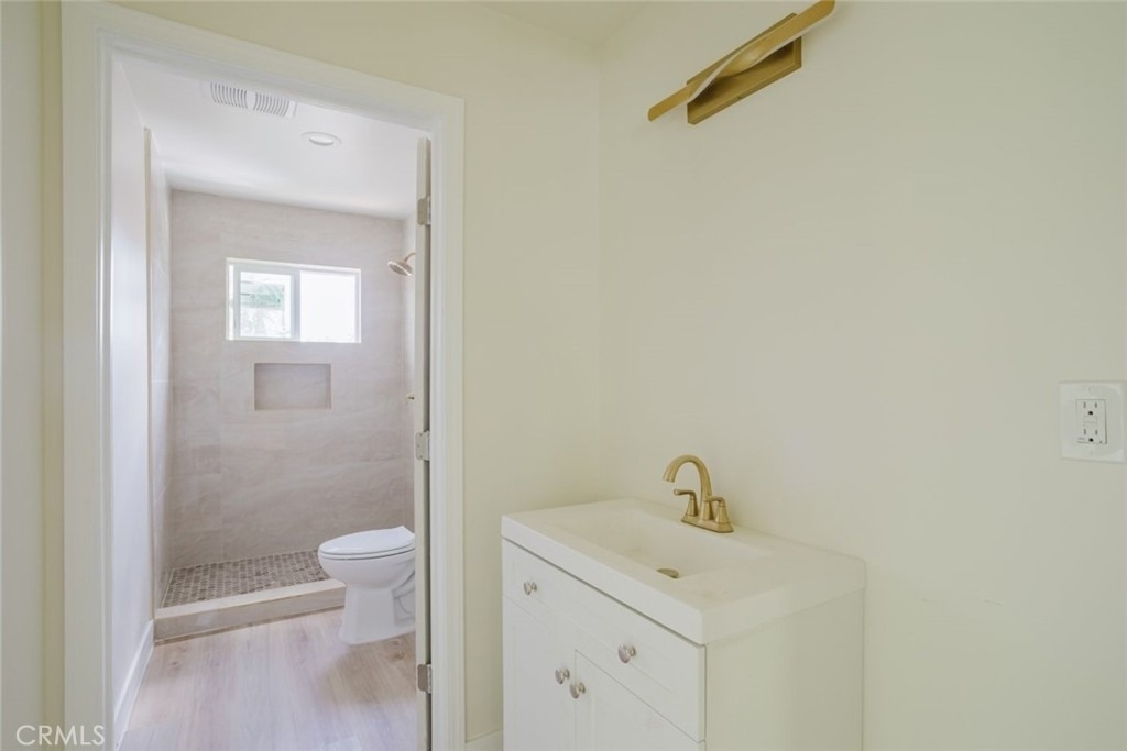 5426 Sale Avenue - Photo 16