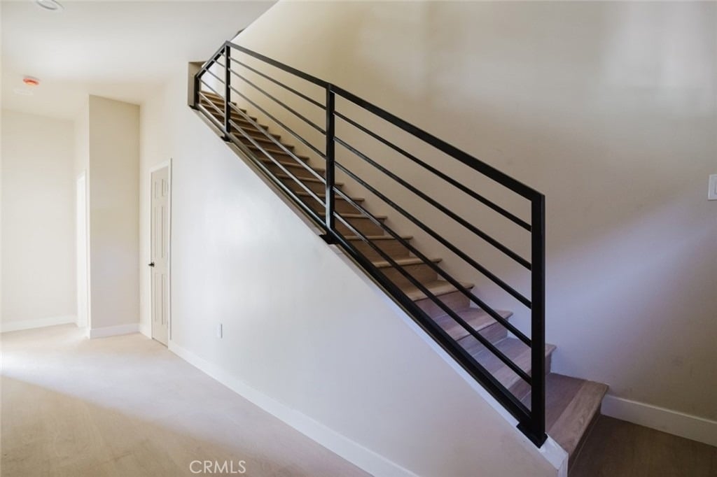 7350 Cozycroft Avenue - Photo 14