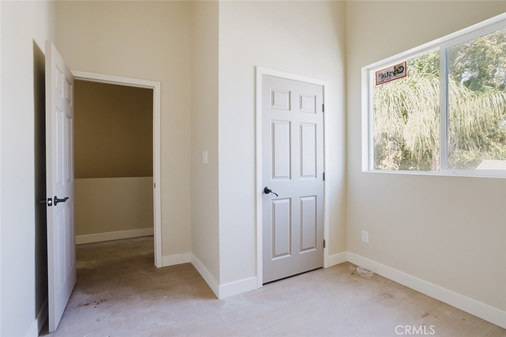 7350 Cozycroft Avenue - Photo 25