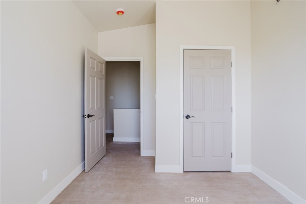 7350 Cozycroft Avenue - Photo 22