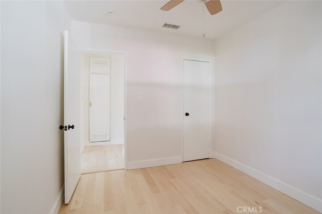 18328 Gresham Street - Photo 21