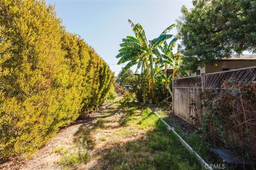 18328 Gresham Street - Photo 30