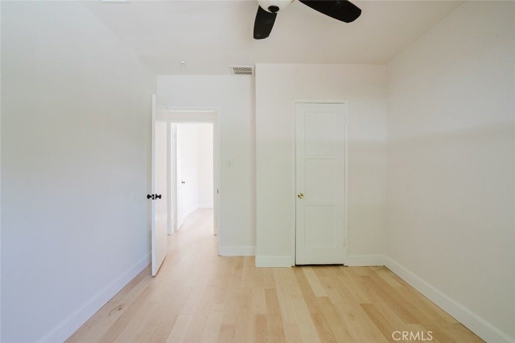 18328 Gresham Street - Photo 23