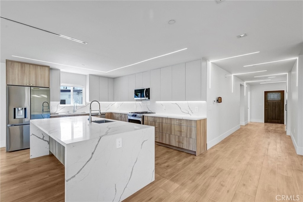 7508 Claire Avenue - Photo 8