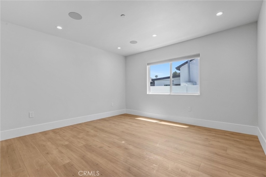 7508 Claire Avenue - Photo 19