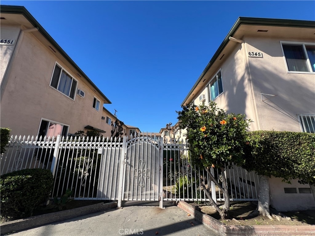 6351 Templeton Street - Photo 0