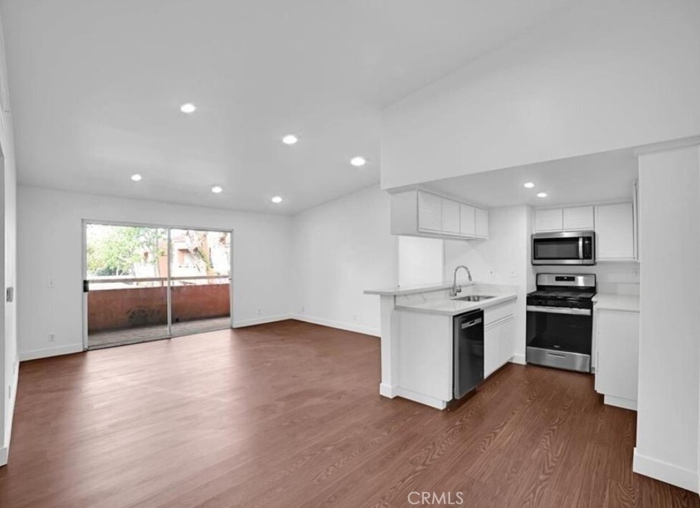 12601 Van Nuys - Photo 1