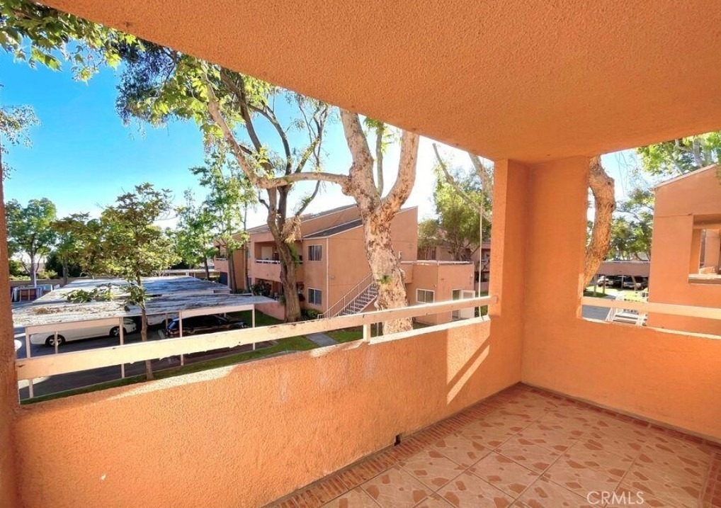 12601 Van Nuys - Photo 7