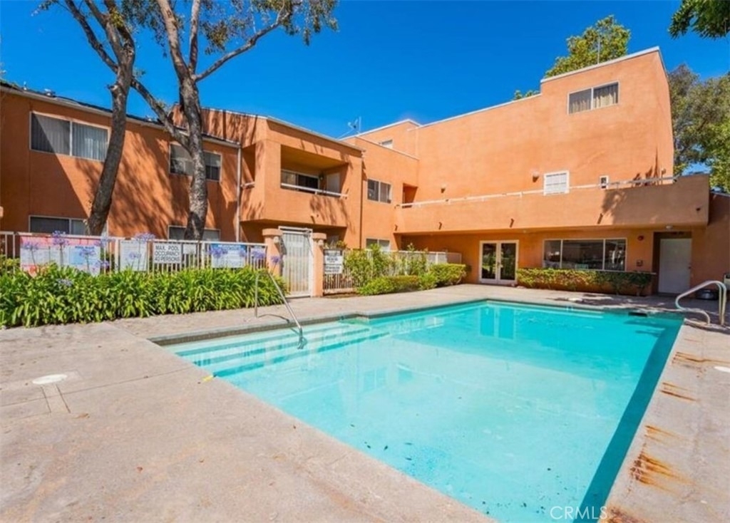 12601 Van Nuys - Photo 10