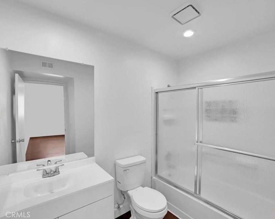 12601 Van Nuys - Photo 4