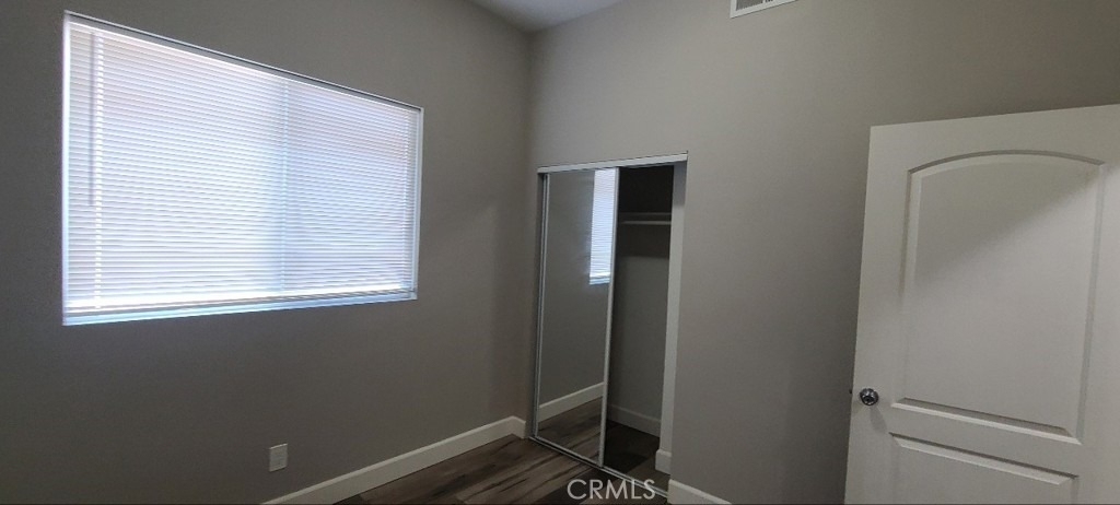 866 E 46th - Photo 8