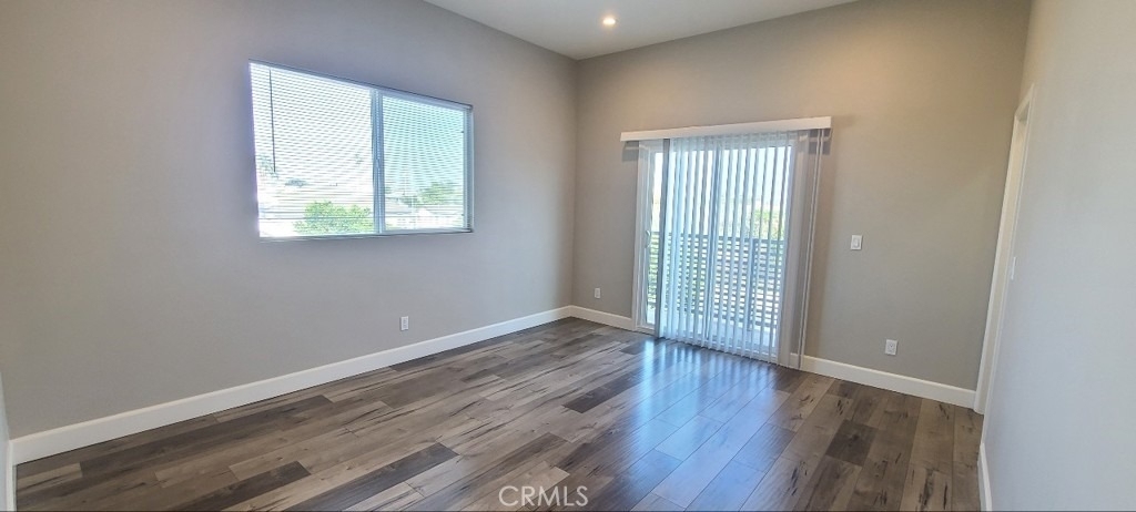 866 E 46th - Photo 15