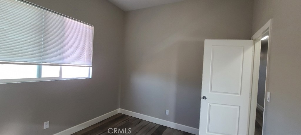 866 E 46th - Photo 11