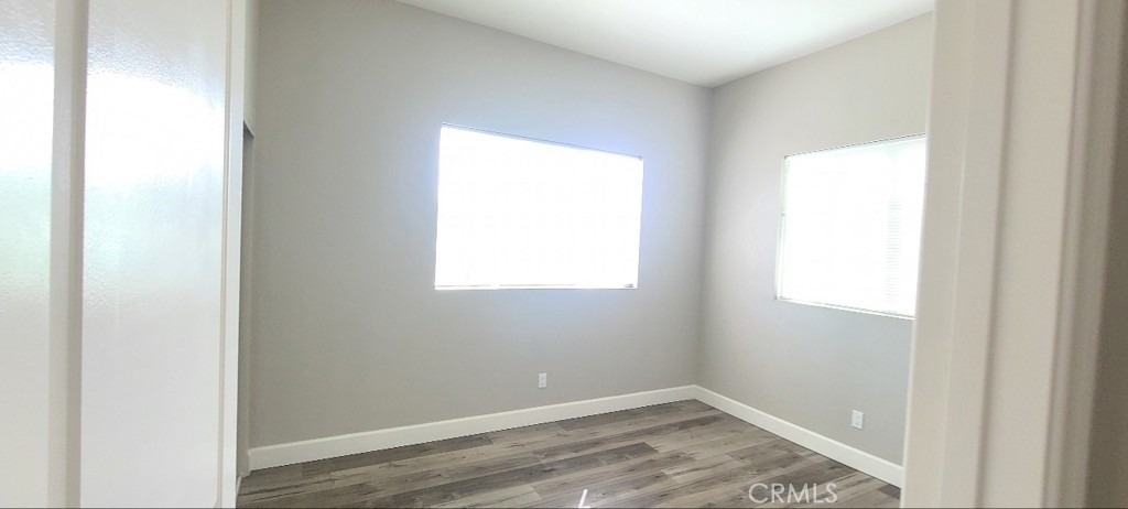 866 E 46th - Photo 12