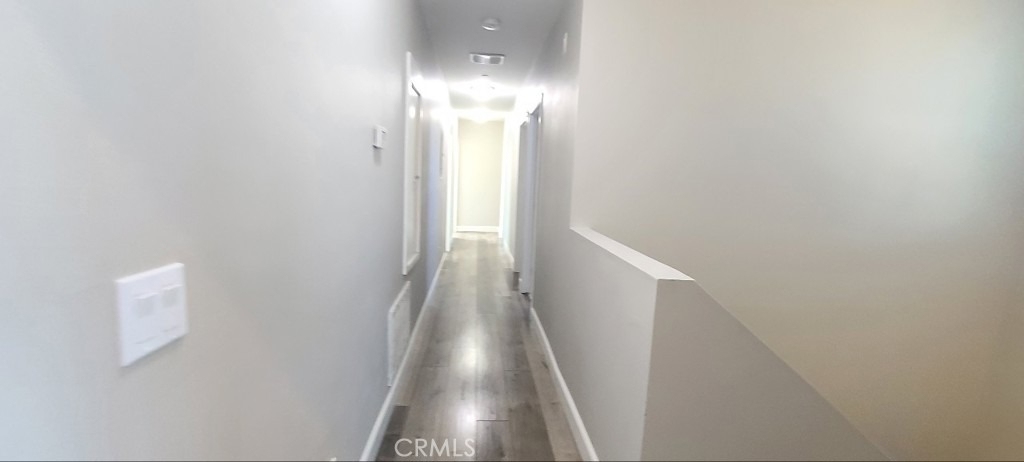 866 E 46th - Photo 5