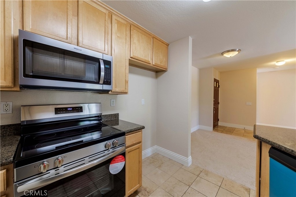 2400 Del Mar Way #207 - Photo 4