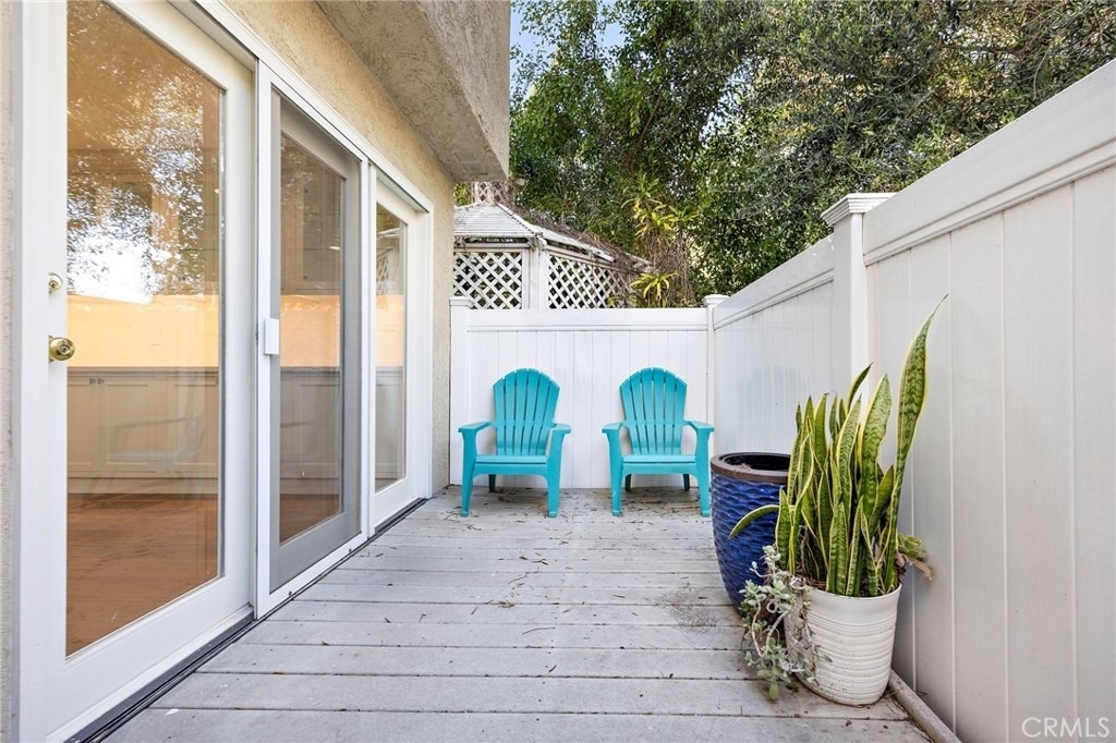 2463 Irvine - Photo 29
