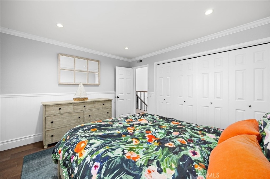 2463 Irvine - Photo 16
