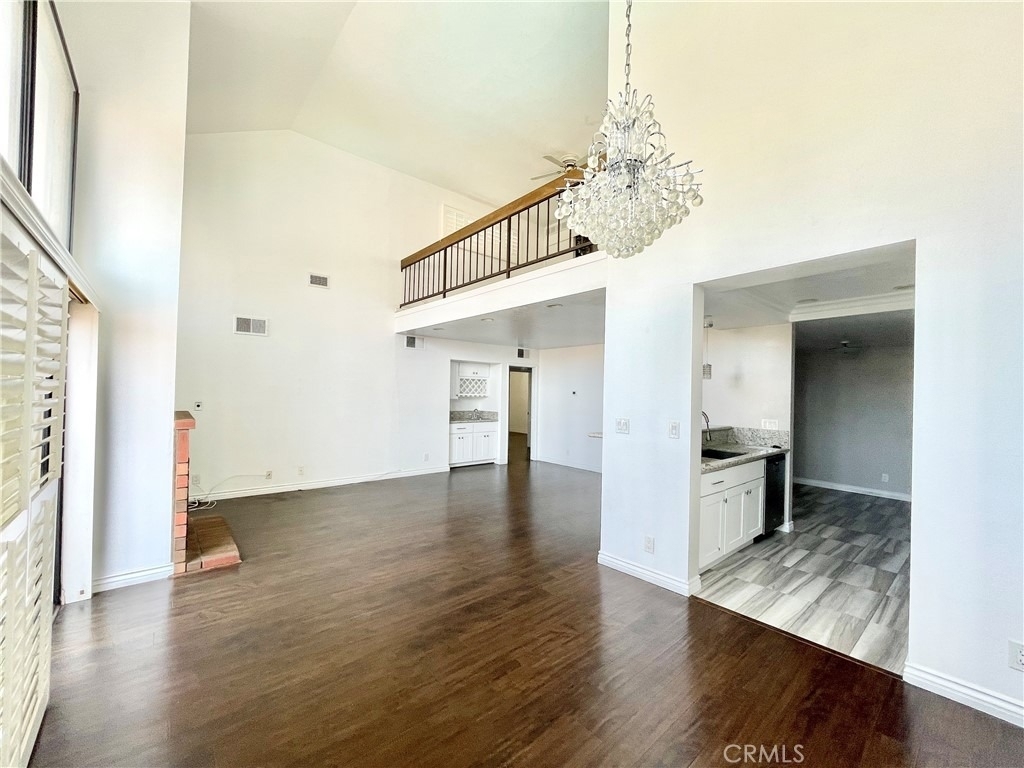8180 Manitoba Street - Photo 3