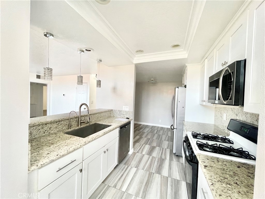 8180 Manitoba Street - Photo 4