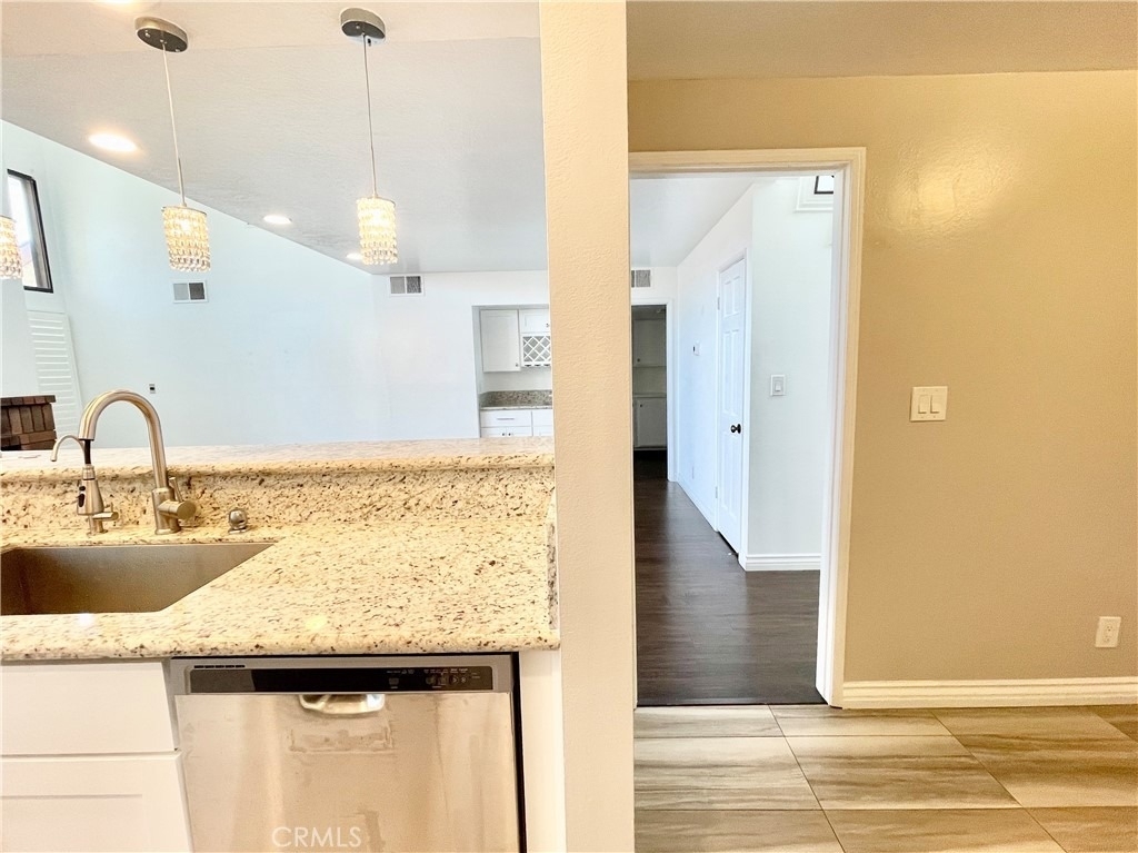 8180 Manitoba Street - Photo 5