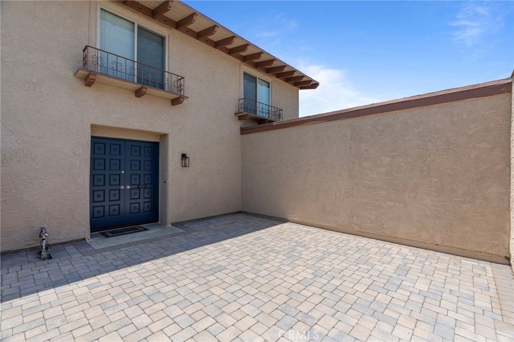 1708 E Cyrene - Photo 3