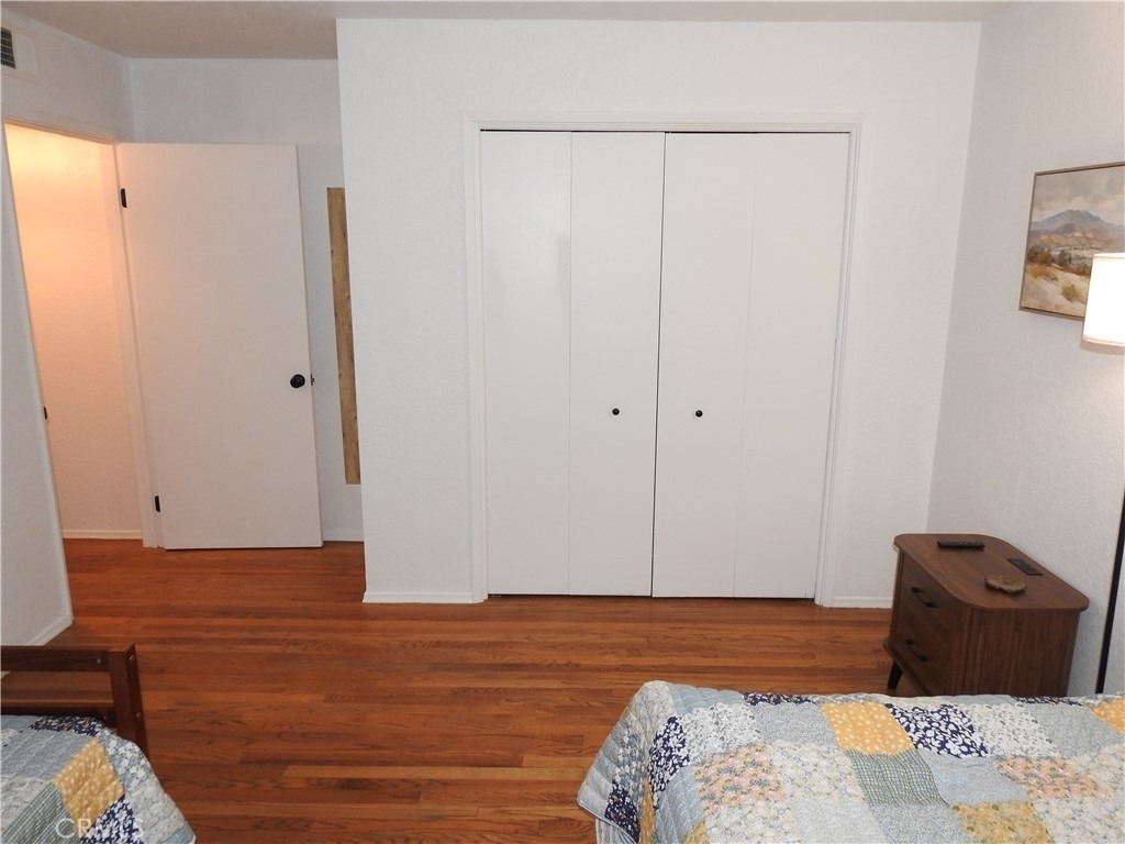 5041 Pine Ridge Avenue - Photo 23