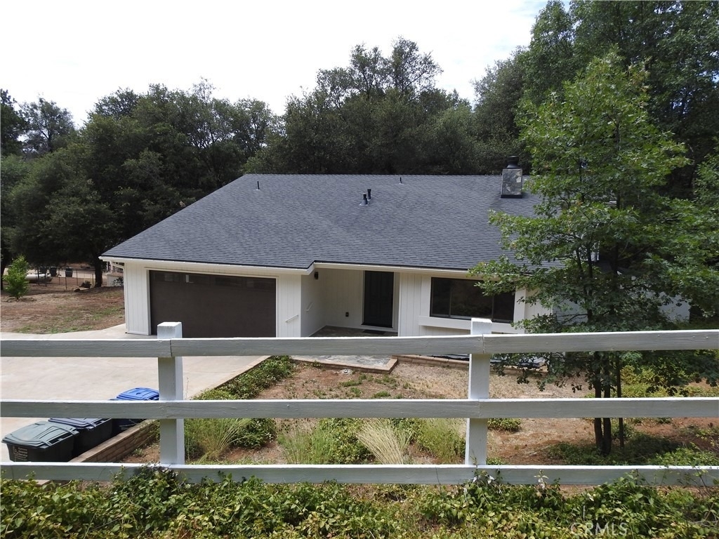 5041 Pine Ridge Avenue - Photo 39