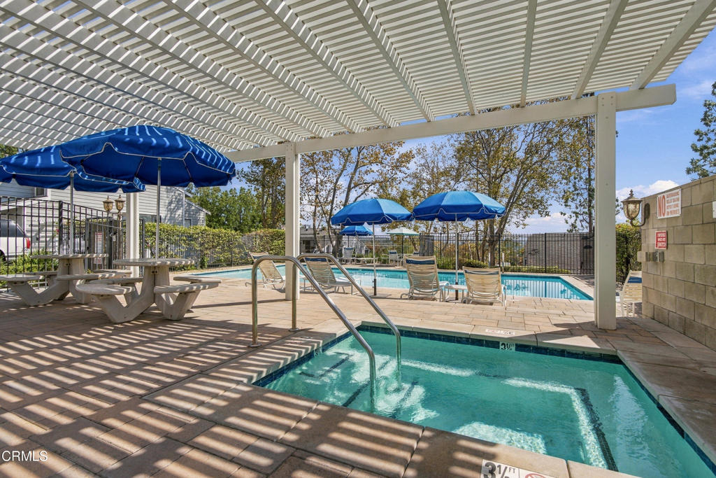 513 Walker Road - Photo 16