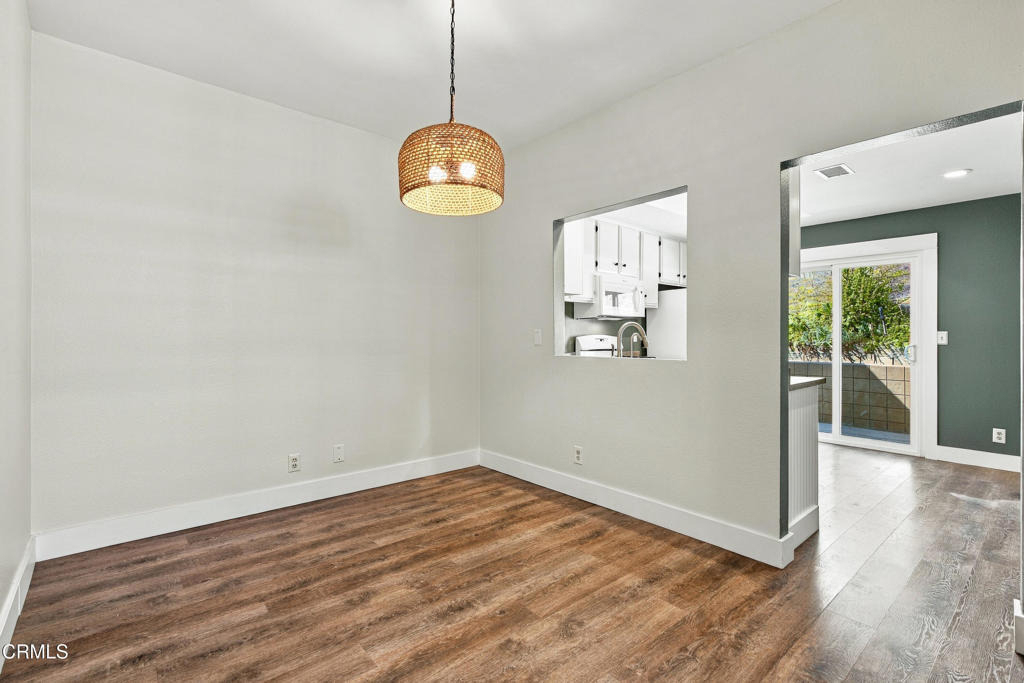 513 Walker Road - Photo 3