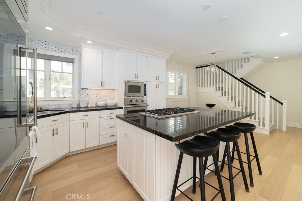 3731 4th Avenue - Photo 14
