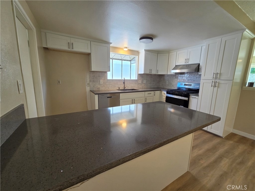 10142 Forrestal - Photo 1