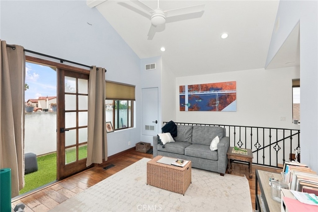1115 California Street - Photo 11