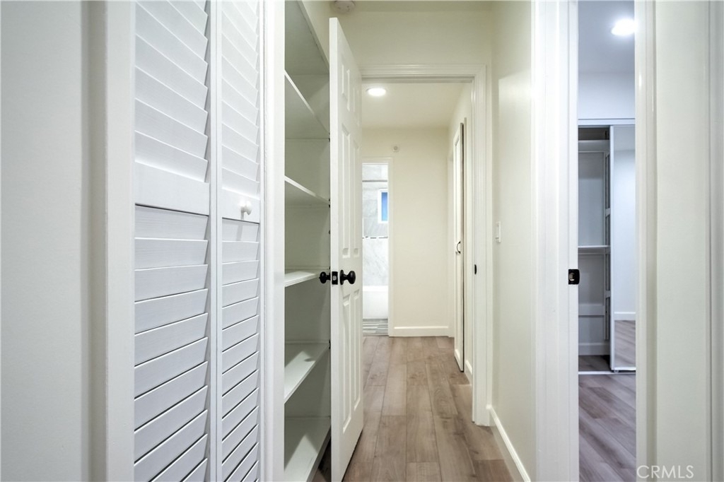 1212 W Woodcrest Avenue - Photo 26