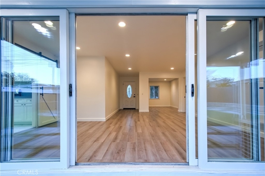 1212 W Woodcrest Avenue - Photo 10