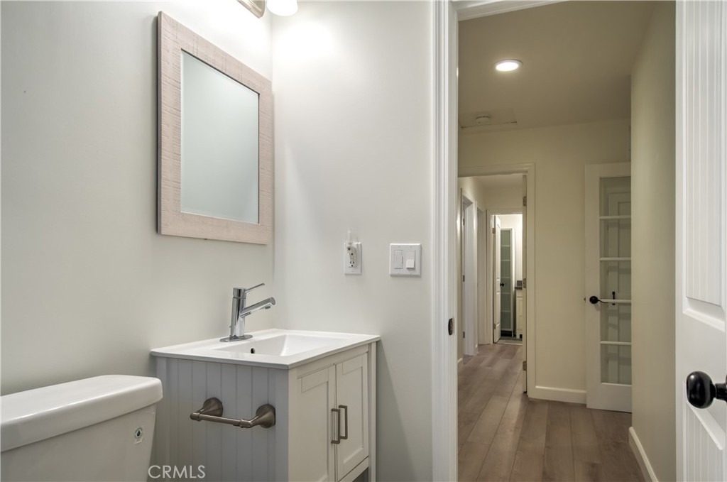 1212 W Woodcrest Avenue - Photo 21