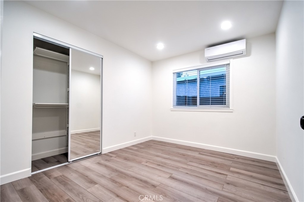1212 W Woodcrest Avenue - Photo 29
