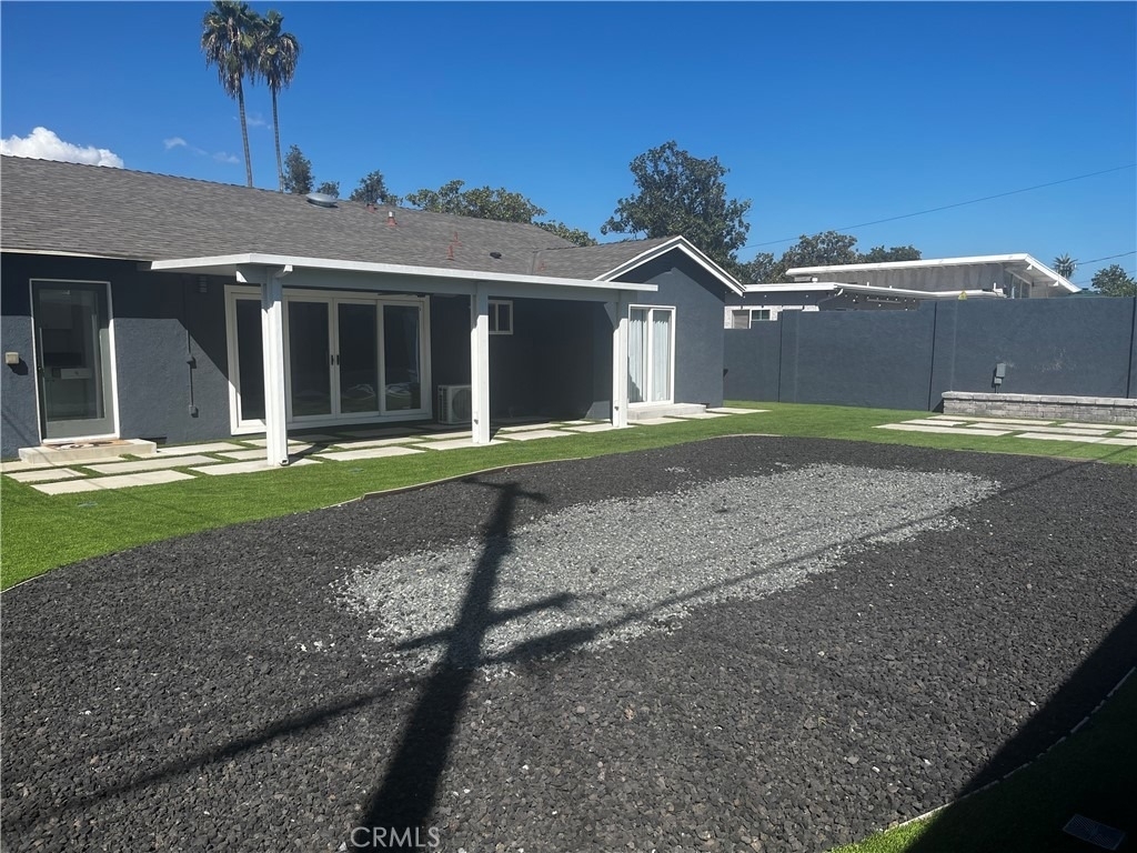 1212 W Woodcrest Avenue - Photo 38