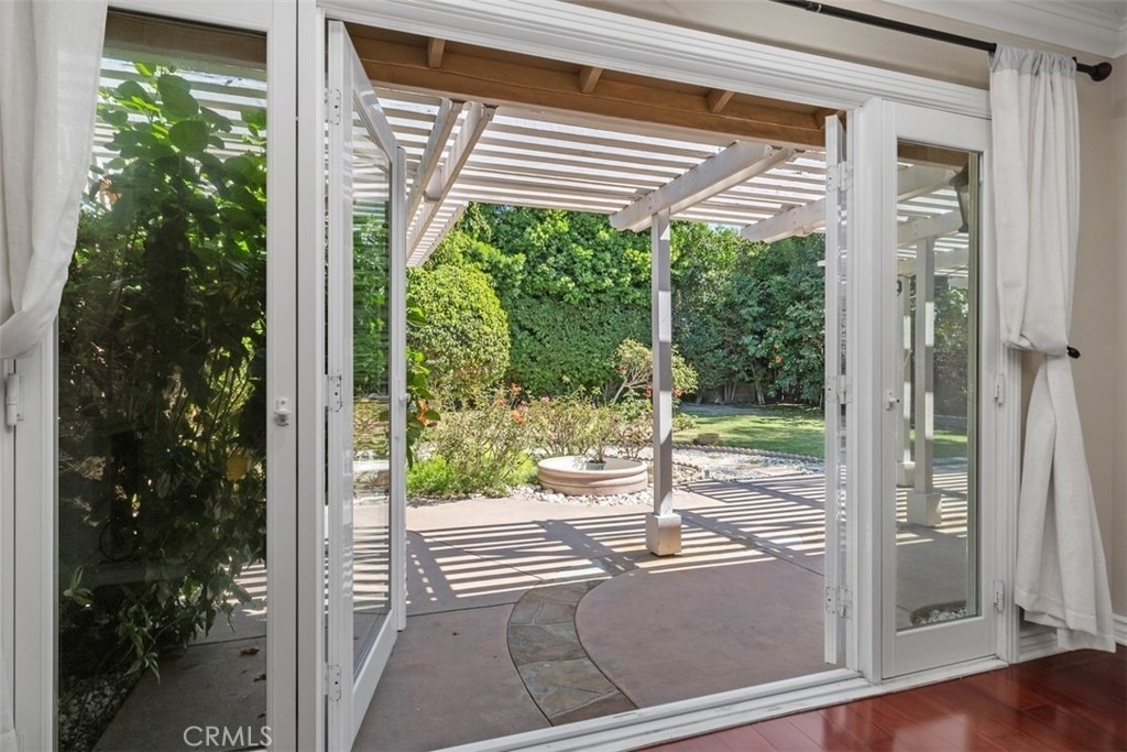 18906 Acacia - Photo 14