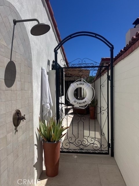 106 Via Cordova - Photo 1