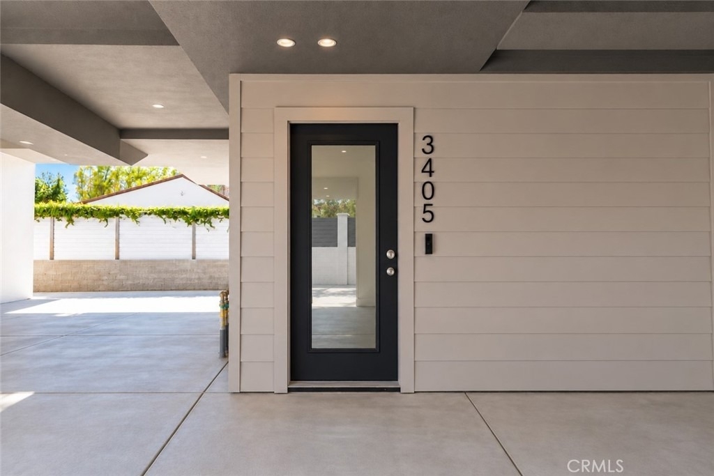 3405 Tilden Avenue - Photo 17