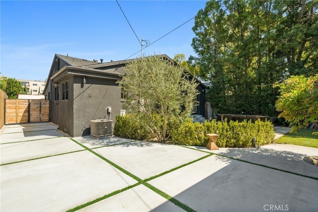 11110 Landale Street - Photo 39