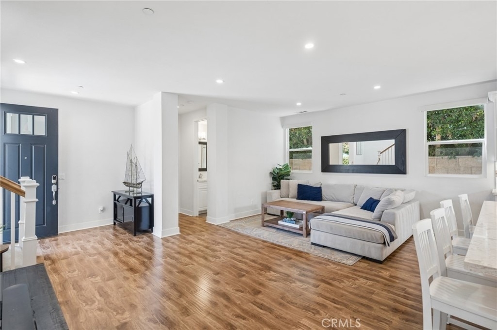 163 Flower Street - Photo 9