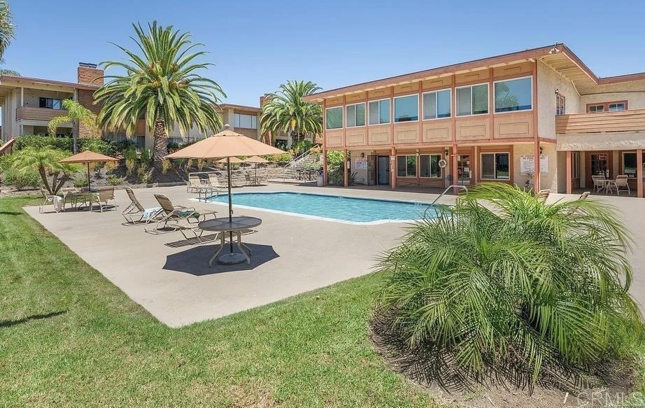 6816 Hyde Park Drive - Photo 13