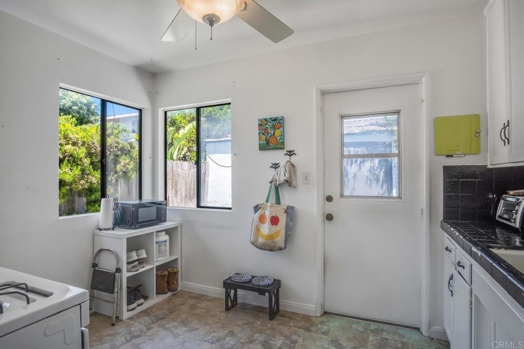 240 25th Street - Photo 4
